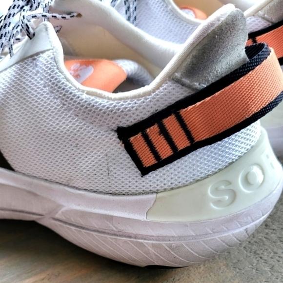 Sorel Explorer Blitz Leisure Lace Sneaker Size 9 - Picture 5 of 16